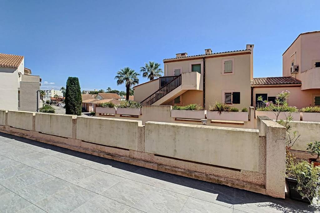 Appartement Renove 4 Personnes Saint Cyprien Port Buitenkant foto